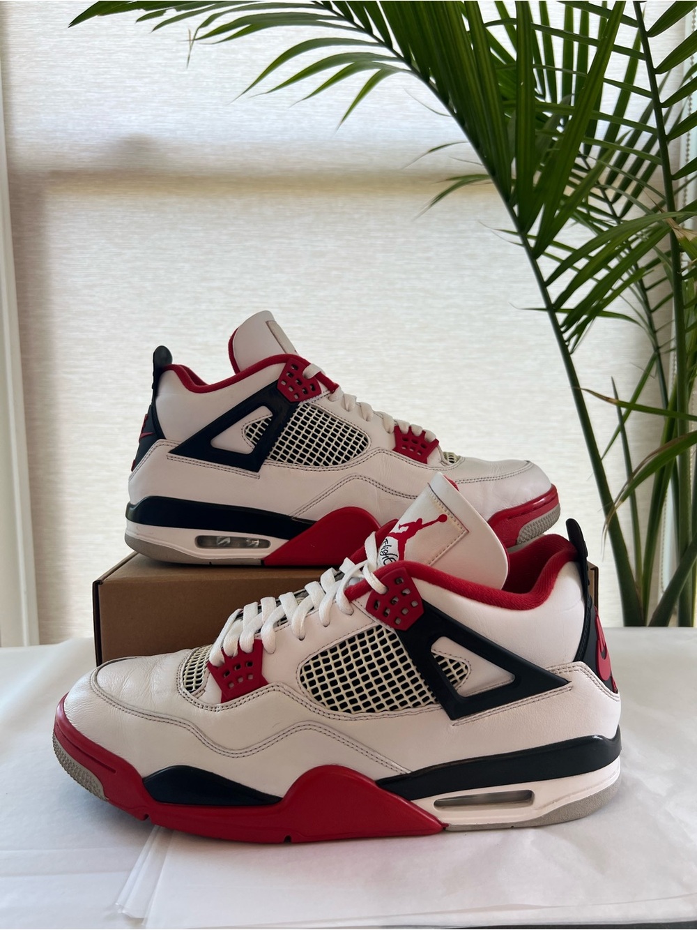 Nike Air Jordan 4 Retro Fire Red 2020 Men’s Size 13 Shoes